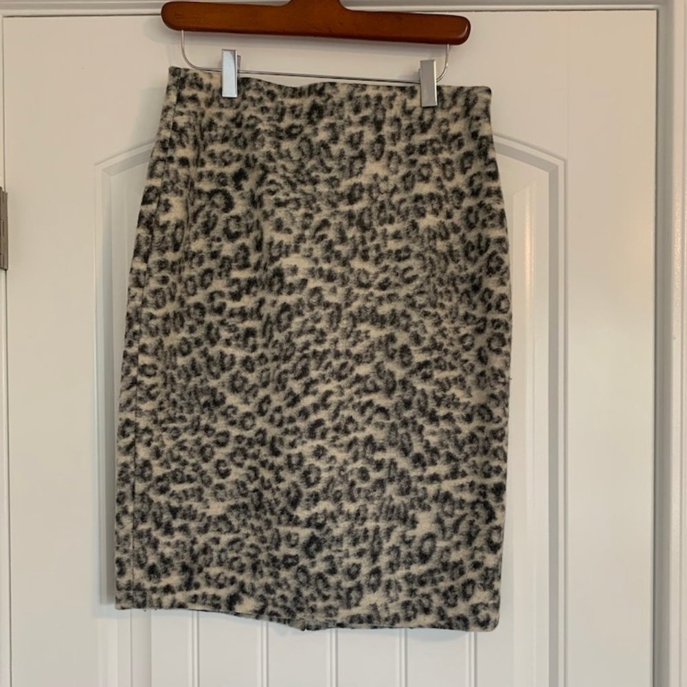 Ann Taylor Pencil Skirt in Wool